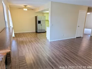 Photo #4: 2427553 Listing 