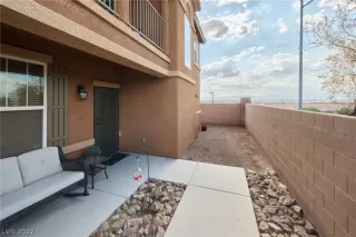 Photo #1: 2427570 Listing