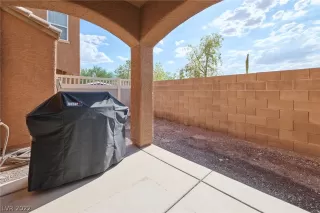 Photo #6: 2427570 Listing