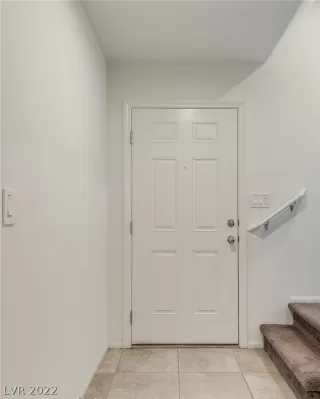 Photo #5: 2427589 Listing 