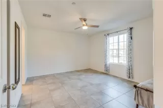 Photo #6: 2427589 Listing 