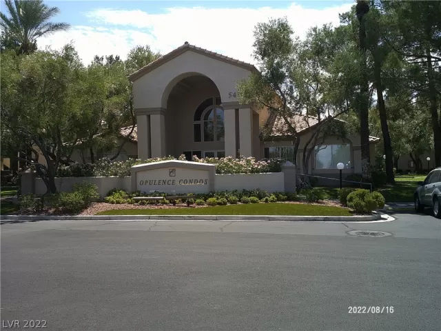 MLS: 2427607 Condo For Sale