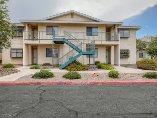 Photo #1: 2427667 Listing