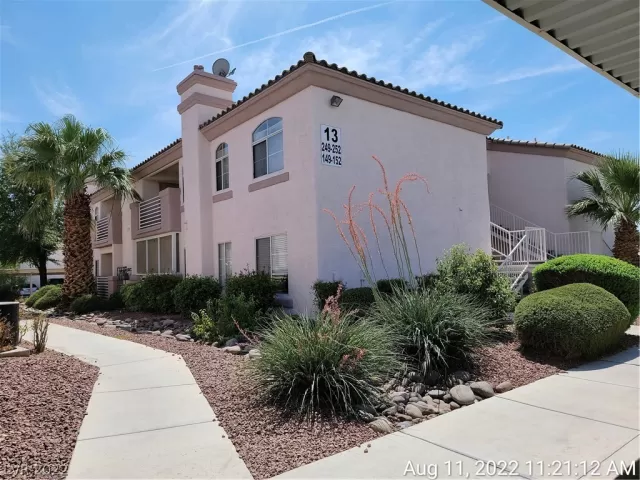 MLS: 2427673 Condo For Sale