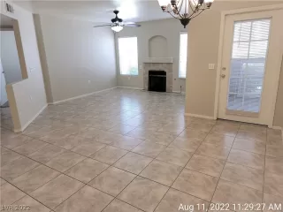 Photo #3: 2427673 Listing 