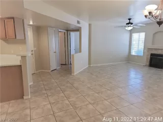 Photo #4: 2427673 Listing 