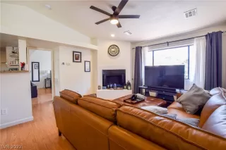 Photo #1: 2427691 Listing