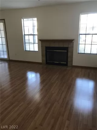 Photo #1: 2427723 Listing 