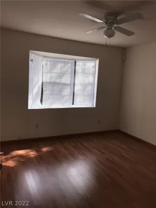 Photo #5: 2427723 Listing 