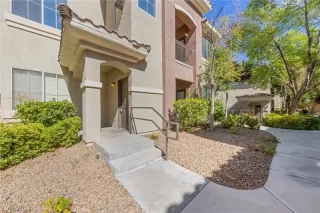 Photo #1: 2427777 Listing 