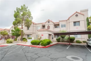 Photo #2: 2427807 Listing 