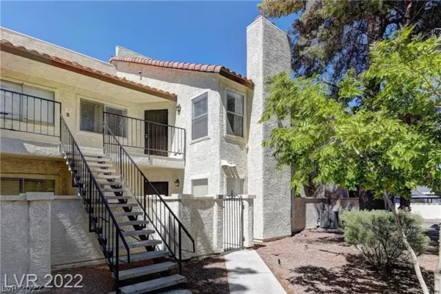 MLS: 2427851 Condo For Sale