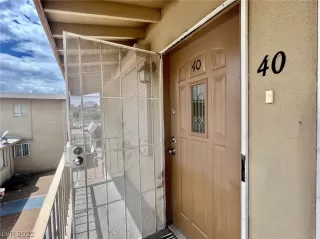 Photo #1: 2427888 Listing 