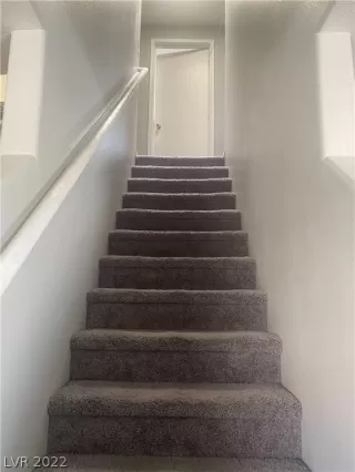 Photo #6: 2427910 Listing