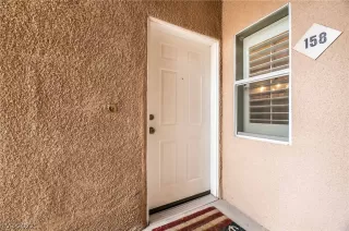 Photo #5: 2428034 Listing