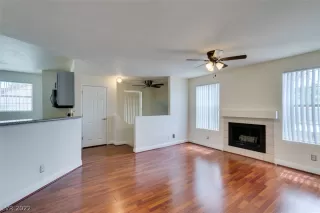 Photo #5: 2428126 Listing 