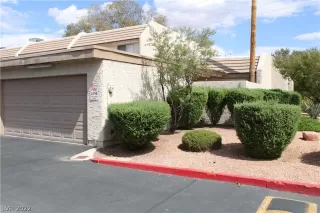 Photo #1: 2428181 Listing