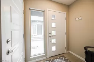 Photo #3: 2428194 Listing