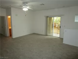 Photo #6: 2428258 Listing 