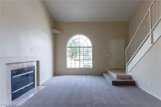 Photo #2: 2428297 Listing