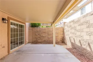 Photo #4: 2428297 Listing