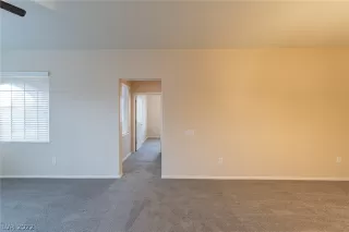 Photo #6: 2428317 Listing 