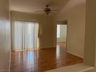 Photo #1: 2428349 Listing 