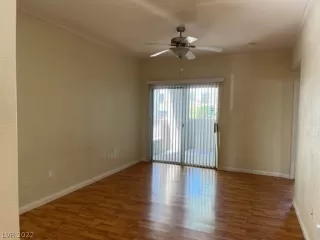 Photo #2: 2428349 Listing 