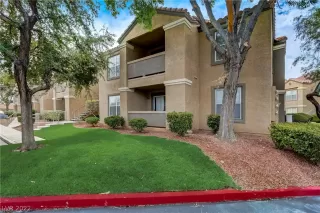 Photo #1: 2428353 Listing