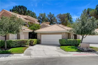 Photo #1: 2428357 Listing