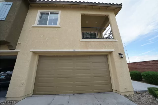 MLS: 2428377 Condo For Sale