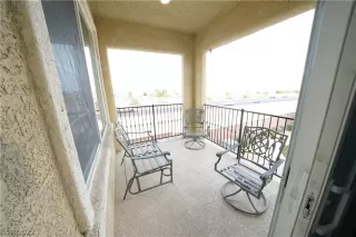 Photo #6: 2428377 Listing 