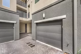 Photo #1: 2428395 Listing