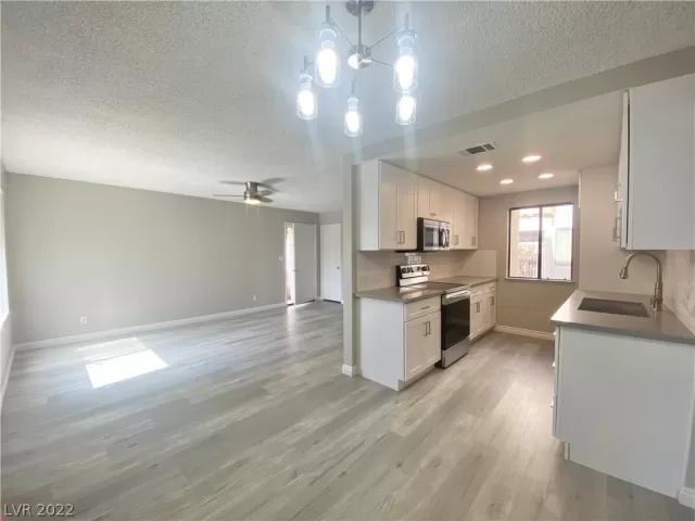 MLS: 2428417 Condo For Sale