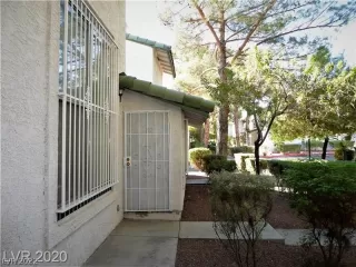 Photo #1: 2428429 Listing