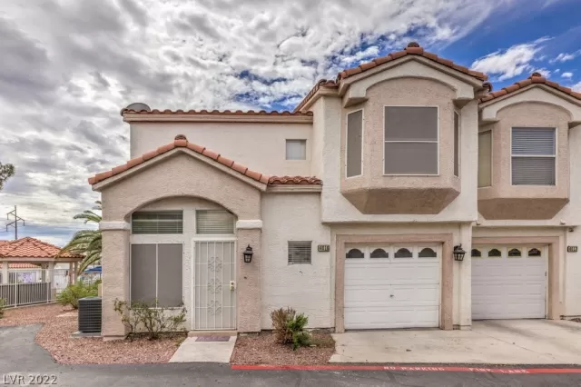 MLS: 2428435 Condo For Sale