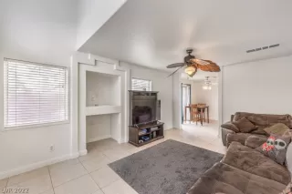 Photo #5: 2428435 Listing 