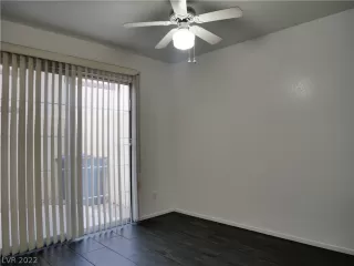 Photo #5: 2428440 Listing 