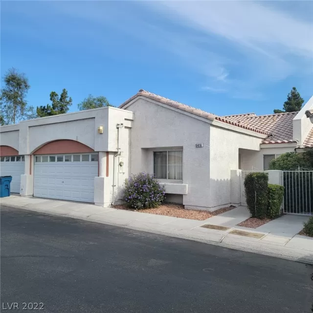 MLS: 2428450 Condo For Sale