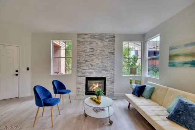 MLS: 2428454 Condo For Sale