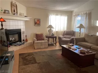 Photo #2: 2428472 Listing 