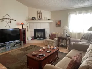 Photo #3: 2428472 Listing 