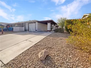 Photo #1: 2428488 Listing