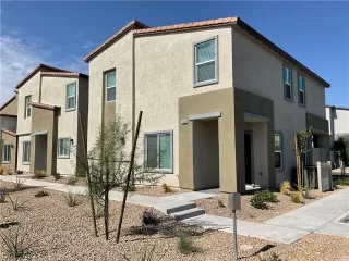 Photo #1: 2428520 Listing 