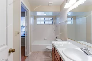 Photo #3: 2428597 Listing