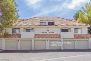 Photo #4: 2428597 Listing