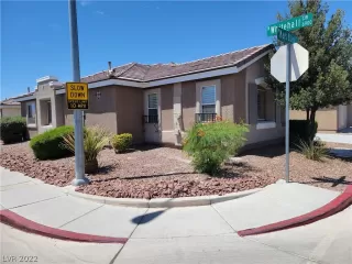 Photo #3: 2428641 Listing 