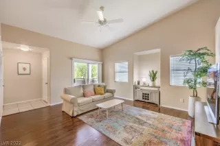 Photo #5: 2428750 Listing 