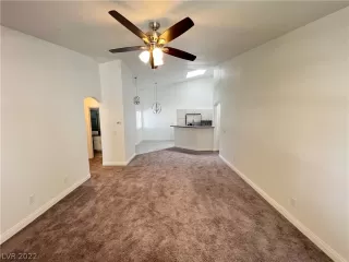 Photo #4: 2428765 Listing 