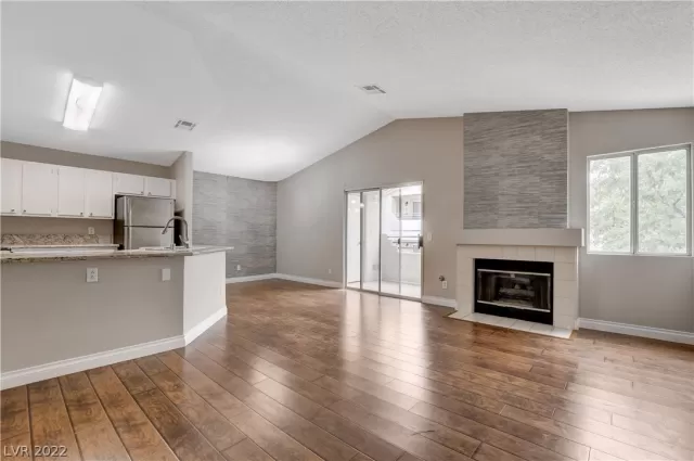 MLS: 2428790 Condo For Sale